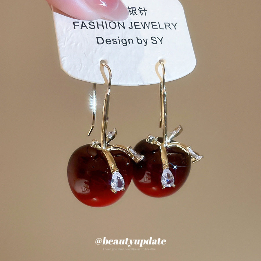 锆石蝴蝶结树脂苹果耳钩个性时尚甜美气质百搭耳环轻奢级感耳饰,饰品/流行首饰/时尚饰品新,耳环,淘宝优惠券,粉丝福利购,淘宝优惠卷