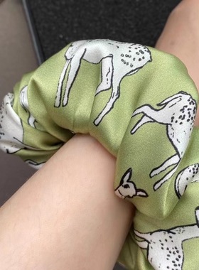 KS网红绿色小鹿真丝发圈4cm桑蚕丝19姆米印花法式大肠圈发绳发饰