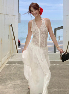 PRISCA “蕾丝拼接天丝”2025新品 白色法式镂空挂脖连衣裙夏