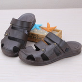 两穿户外爸爸防滑包头透气洞洞凉拖 夏季 越南温突男中老年拖鞋 凉鞋