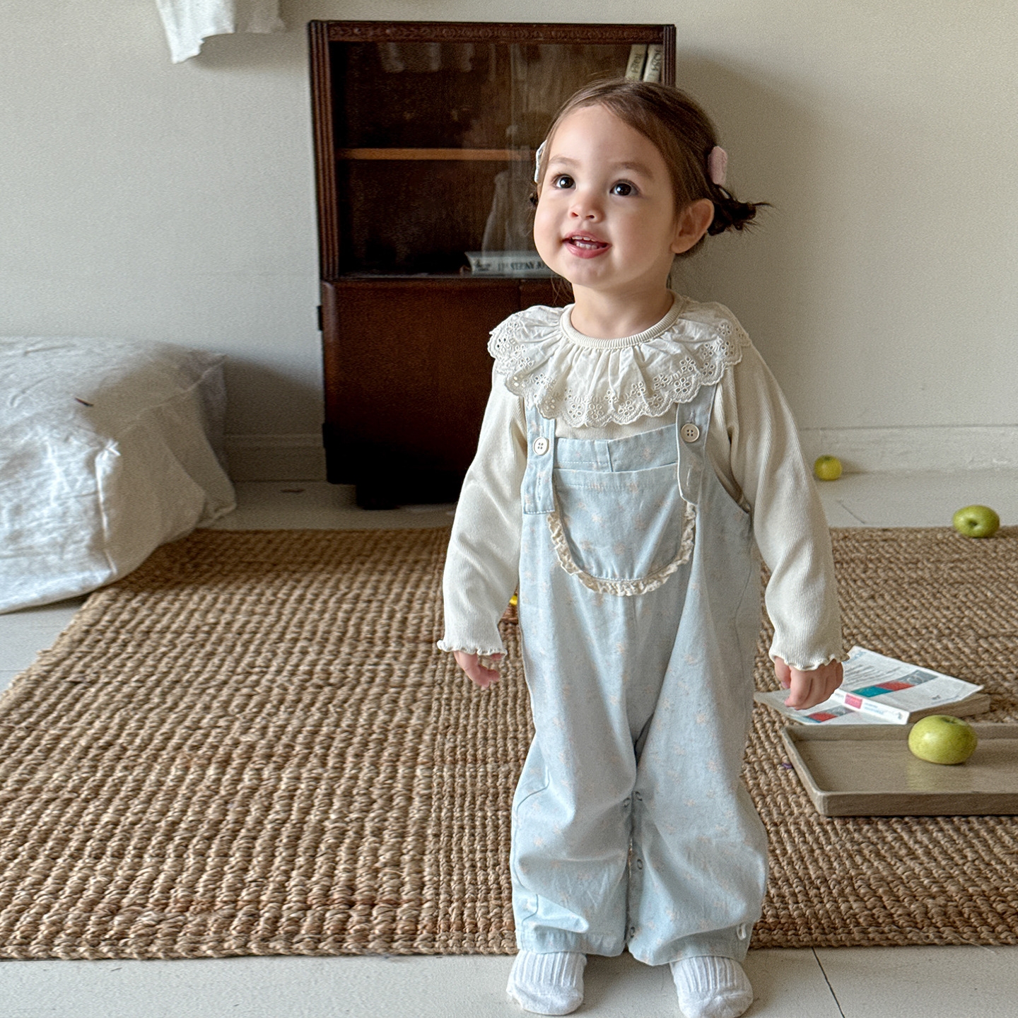 蔗梨童装女童套装秋季2025新款儿童背带裤连体衣外出服女裤子