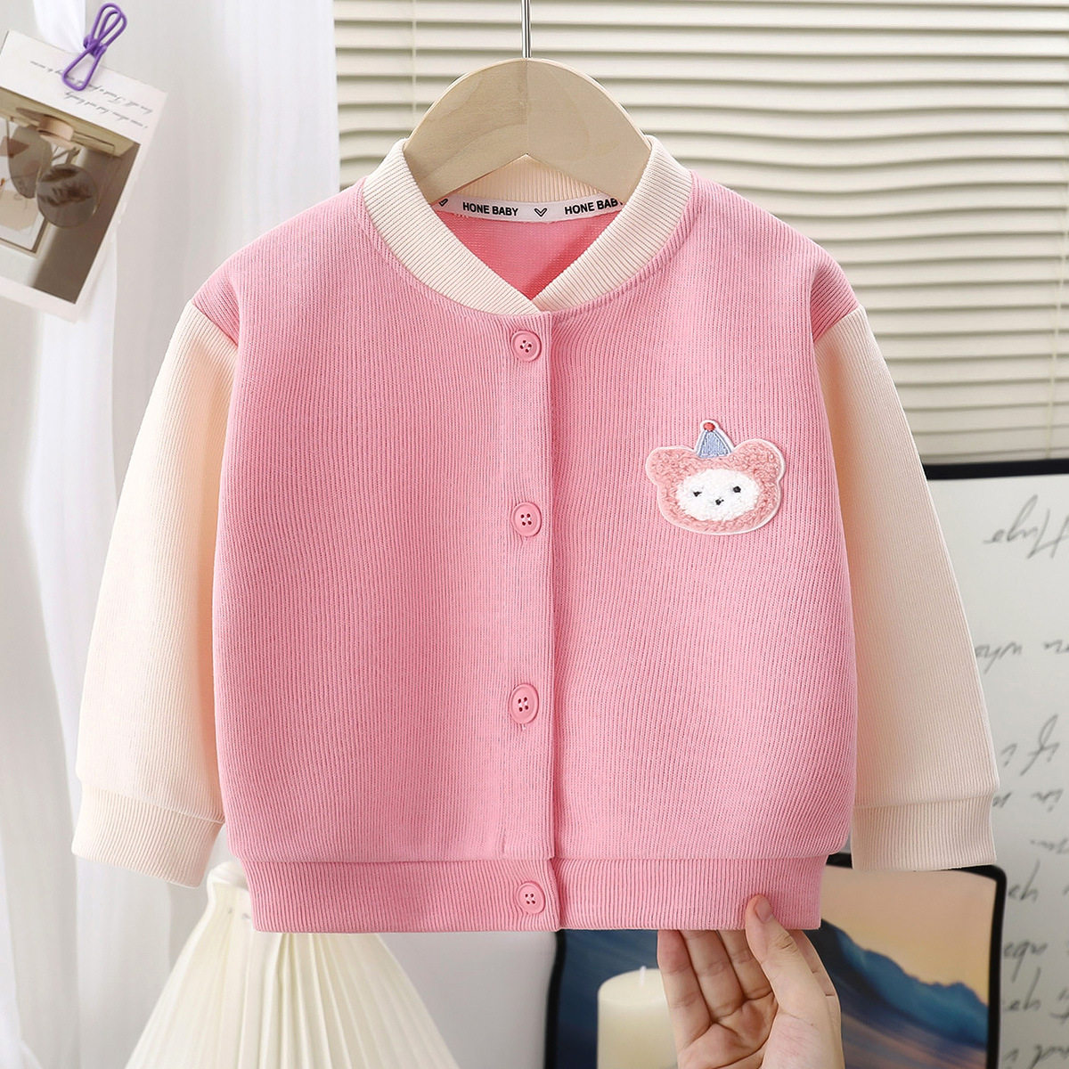 新款儿童外套女童洋气针织衫春秋棒球服上衣童百搭毛衣开衫
