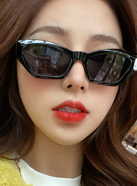 2024新款多边形果冻绿透明墨镜女前卫跨境潮流黑框眼镜式太阳镜