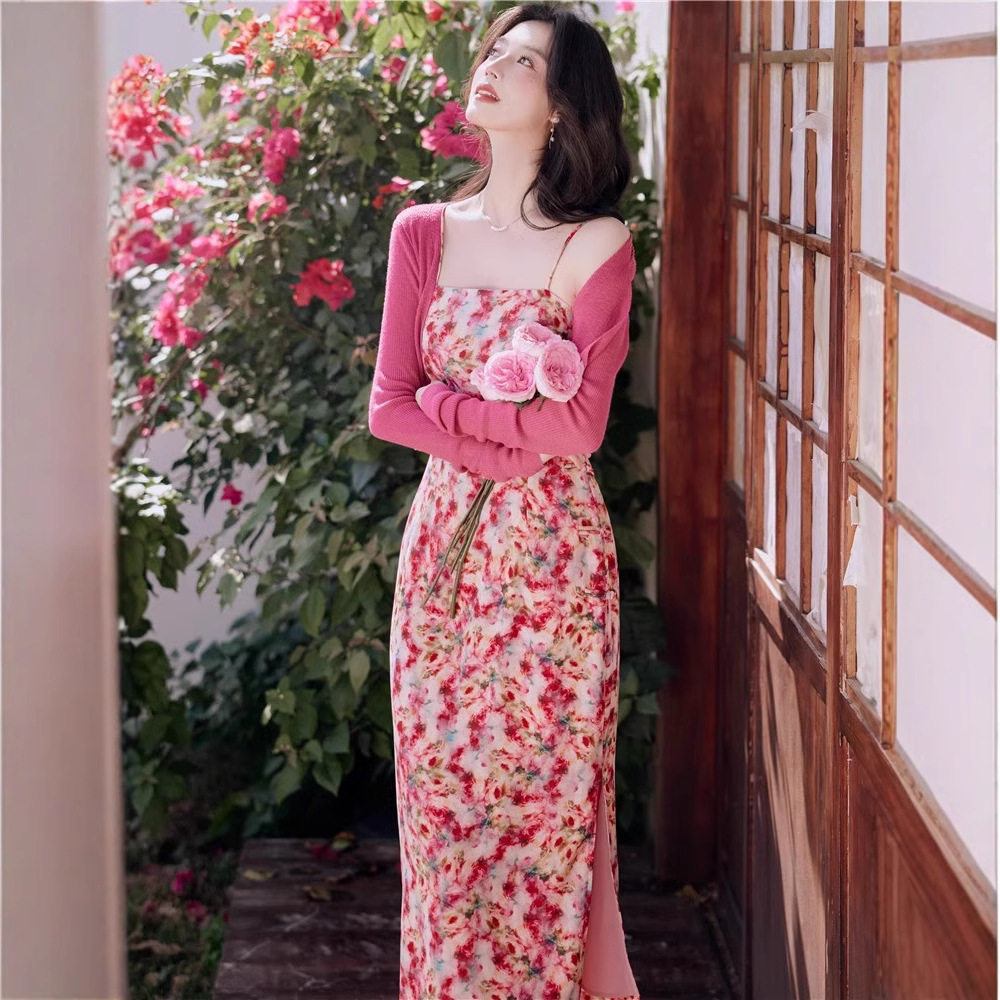 初春新款法式浪漫优雅连风情万种碎花绝美吊带连衣裙级感两件套