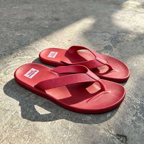 新款沙滩人字拖耐磨橡胶夏季