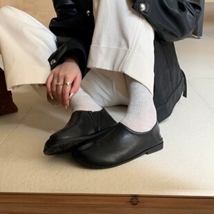 26牛皮版~复古小众分趾猪蹄鞋可踩跟两穿平底鞋女新款春季小皮鞋