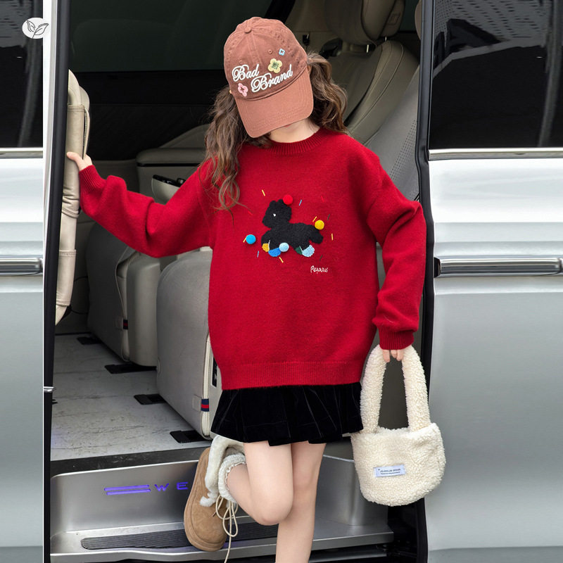 女童毛衣2025年秋冬新款卡通小马毛球针织衫中大童新年打底衫上衣，童装毛衣，祺儿童装