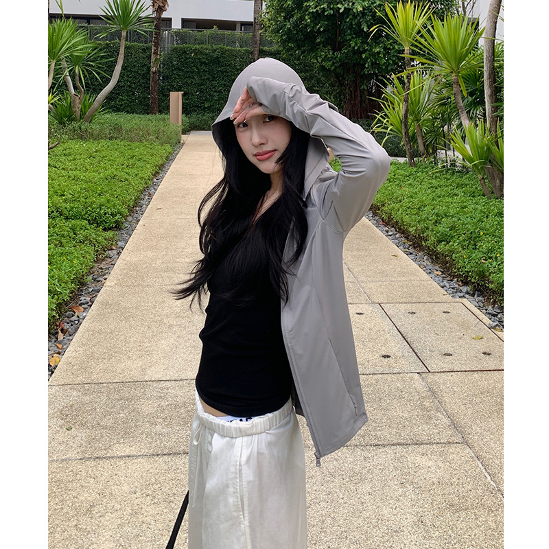 楠涛2025夏季新款UPF50+原纱防晒衣女防紫外线冰丝透气修身防晒服