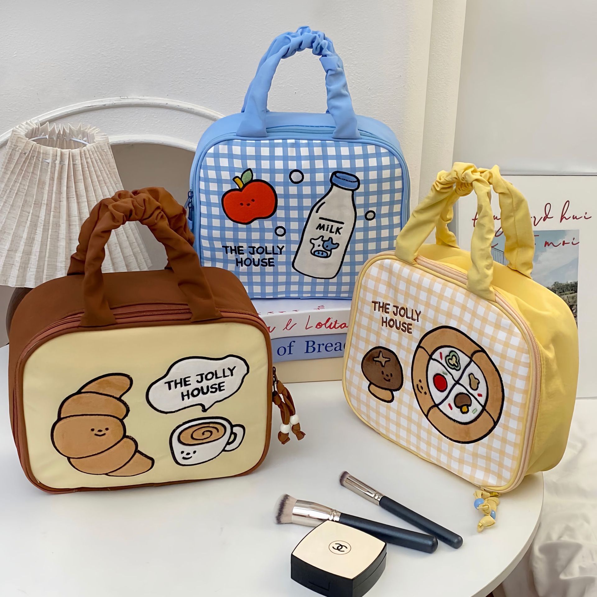 新款少女插画风化妆包女披萨系列可爱洗漱包便携大容量旅行收纳包