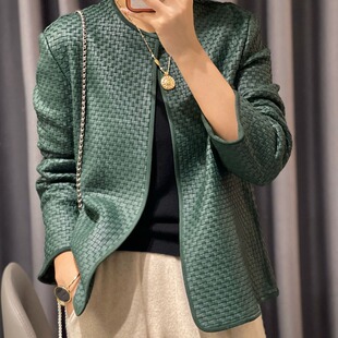 2025年春季新款欧洲站时尚修身手工编织绵羊皮长袖宽松真皮皮衣女