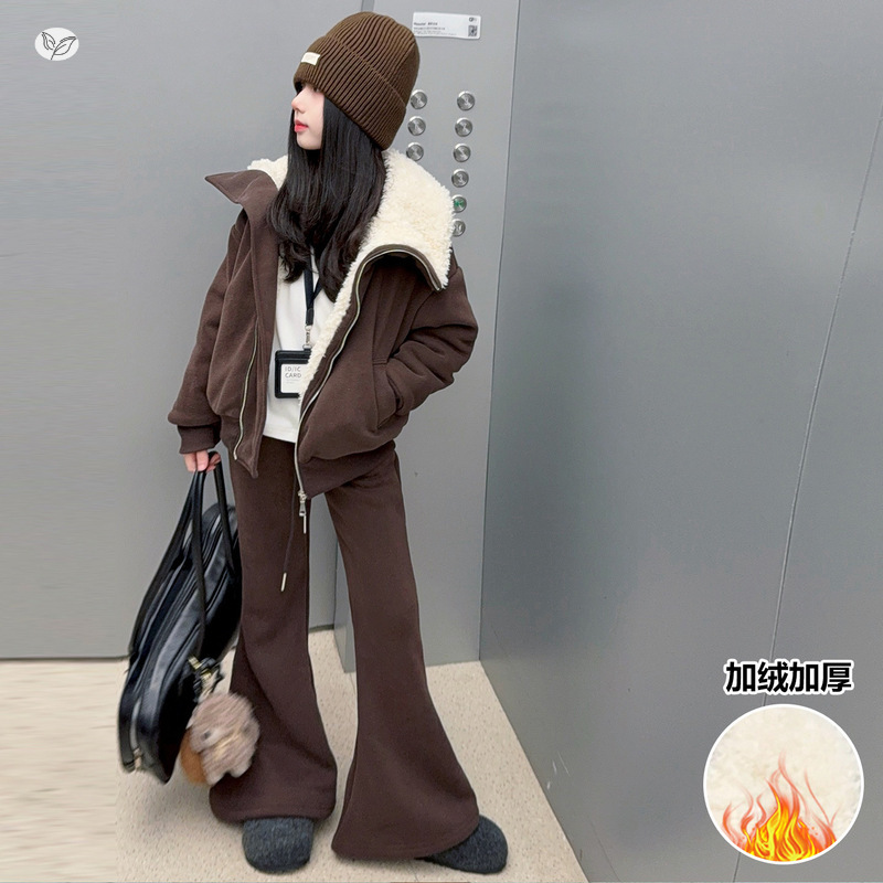 女童2025年秋冬新款下摆内收显羊卷毛外套女孩氛围咖色系列套装，童装休闲套装，祺儿童装