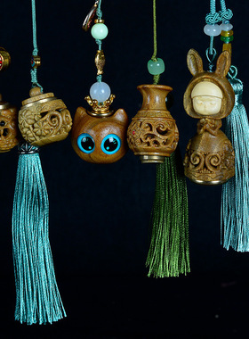 抖音同款绿檀镂空香囊莲花葫芦夜光石扩香器挂件檀香饰品装