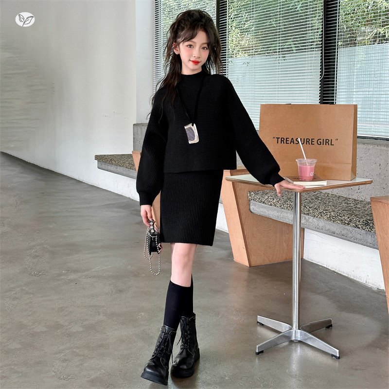 女童2025年春秋新款小俏皮法式套装裙女大童户外洋气毛衣三色可选，童装毛衣，祺儿童装