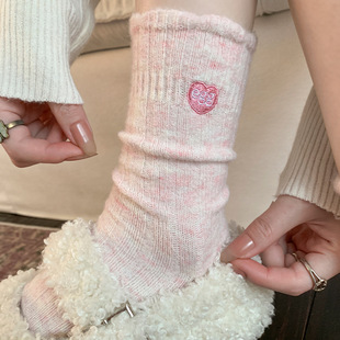 秋冬羊毛刺绣egg爱心中筒袜ins小红书同款 花边加厚保暖冬天长袜堆