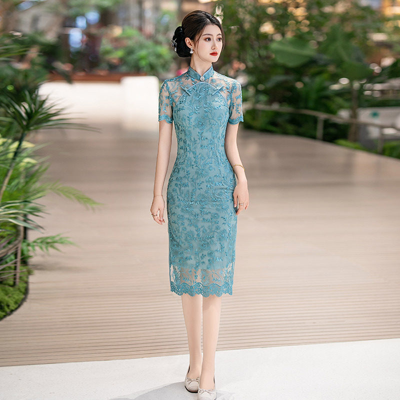蓝色蕾丝性感旗袍裙2026夏季新款新中式改良绝美文艺龄洋气端礼服