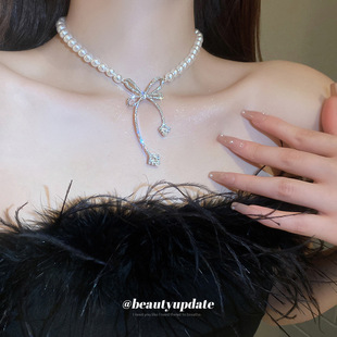 个性 轻奢设计感小众锁骨链新款 项饰 珍珠镶钻蝴蝶结项链时尚