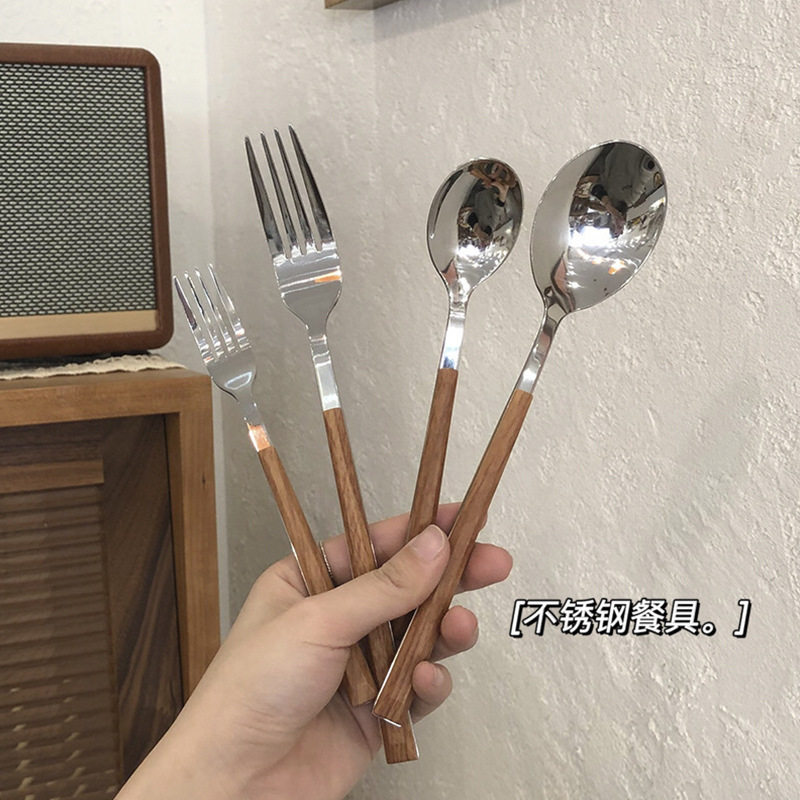 热销不锈钢勺子叉子长柄风家用精致西餐餐具汤匙刀叉勺甜品小汤勺