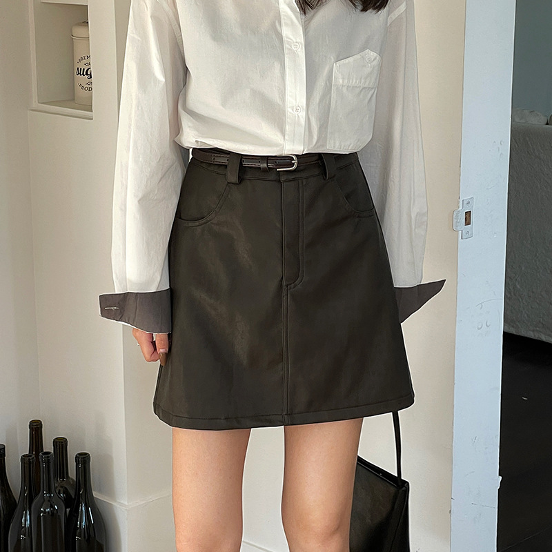 翡格依GN裙子直筒裙皮裙女秋高腰显瘦A字短裙半裙PU半身裙送腰带