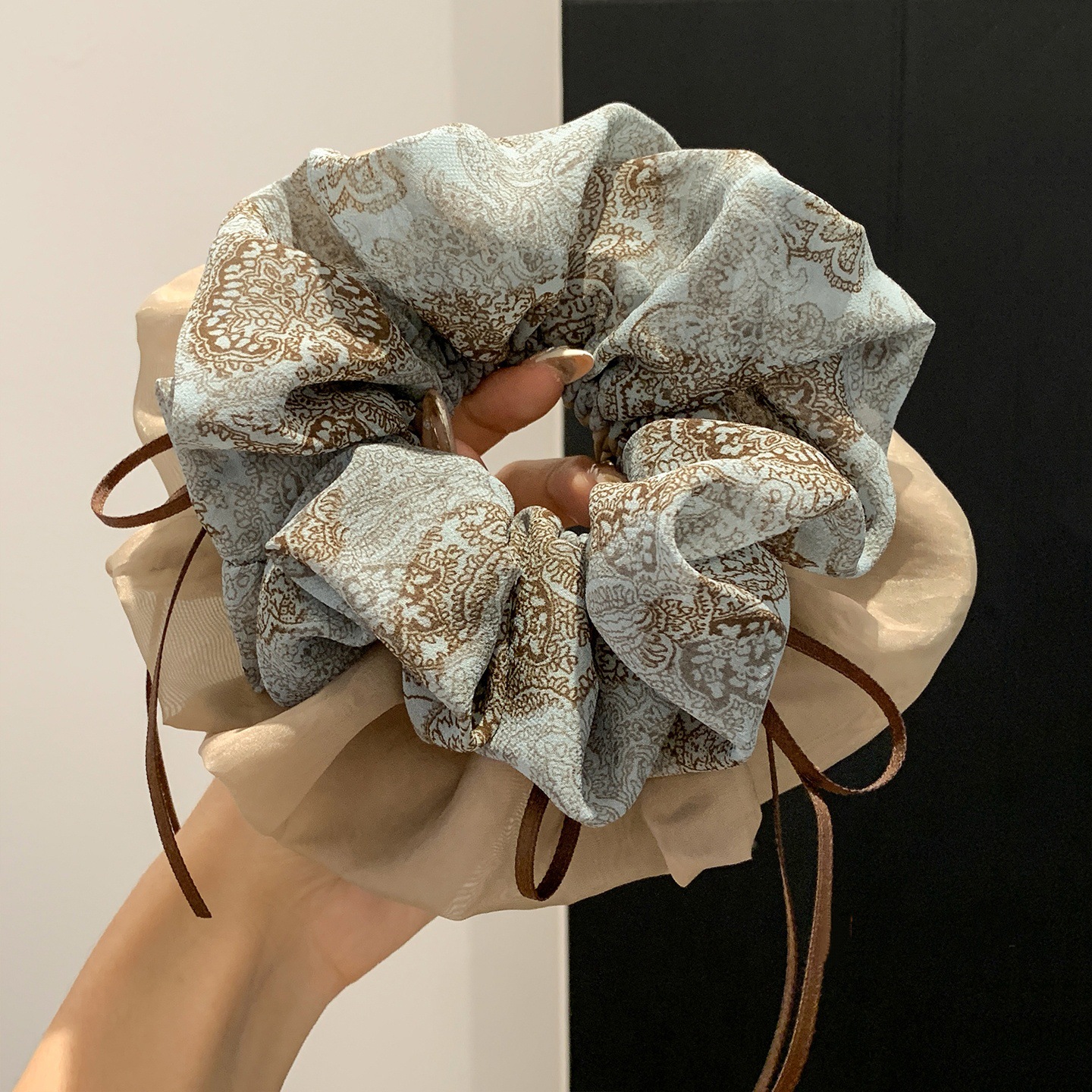 新中式双色蝴蝶结大肠发圈女级感扎头发超大号复古发饰头绳新款