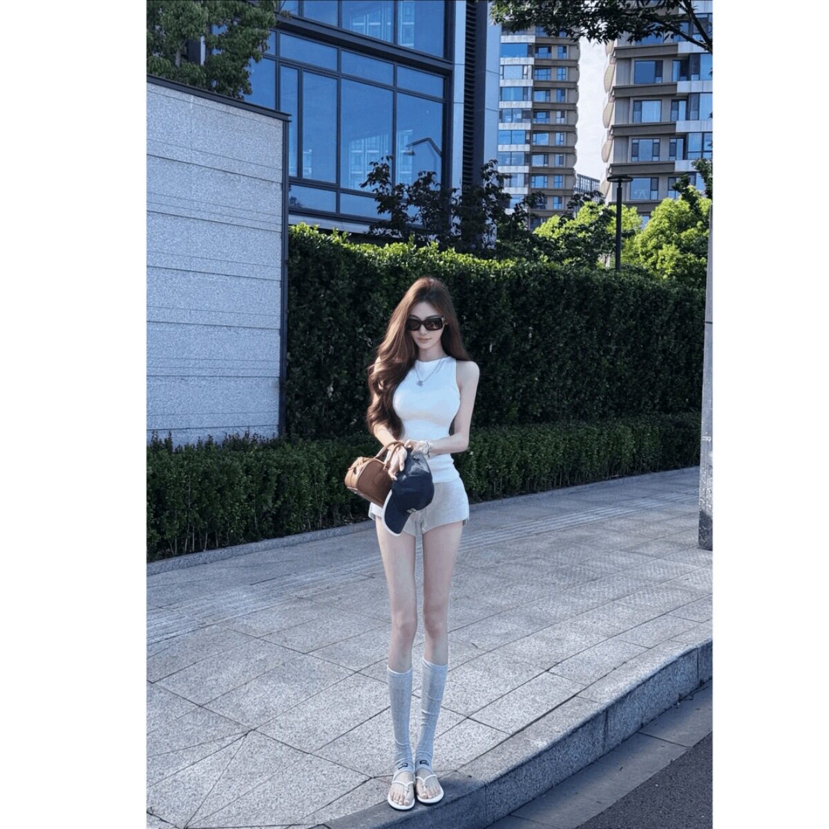 韩系夏季新款女装纯欲风气质显瘦修身无袖背心超百搭短裤御姐穿搭