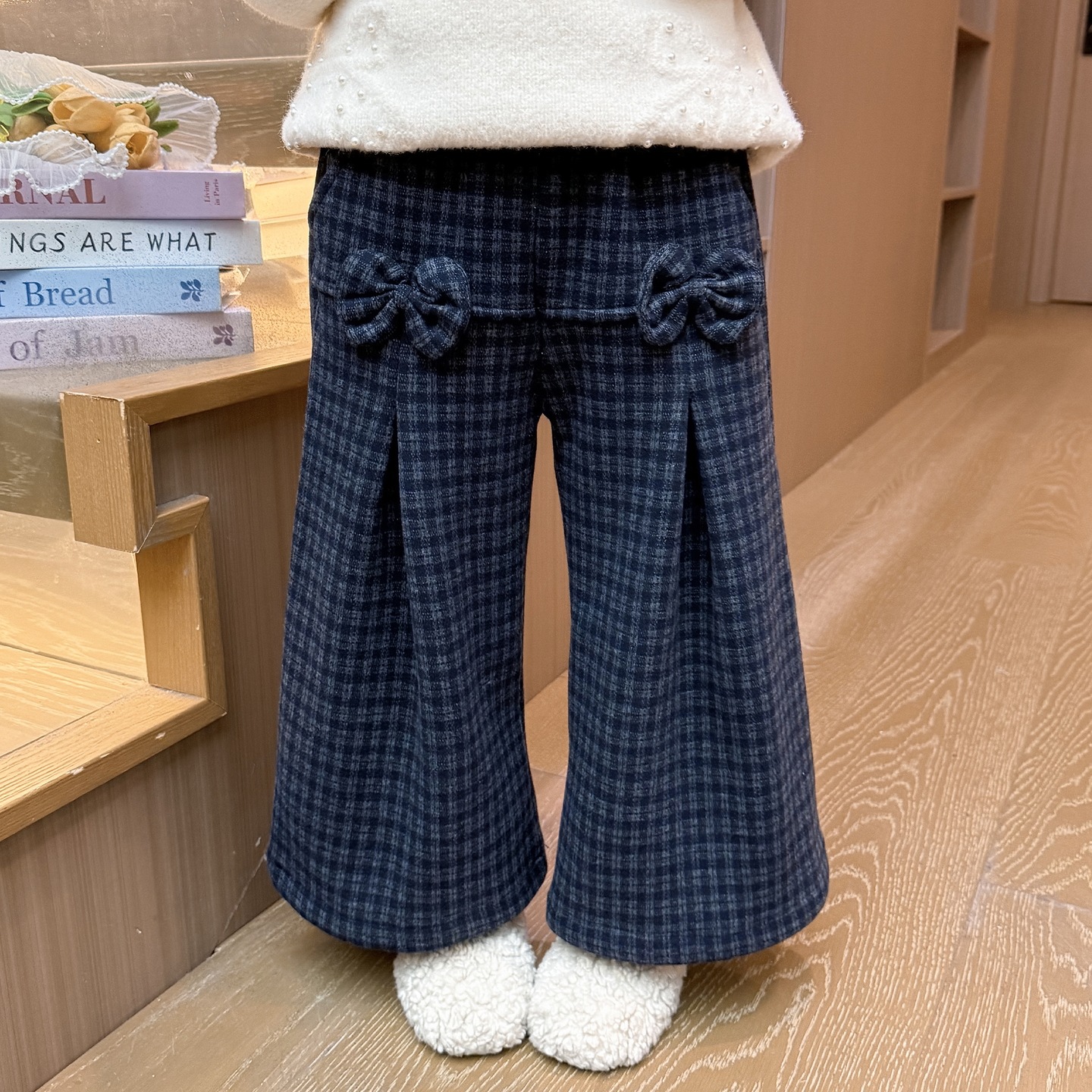 女童秋冬装裤子2025新款儿童加绒加厚蝴蝶结长裤女洋气阔腿裤P62，童装裤子，祺妙童装