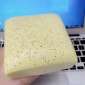手感湿软仿真pu黏黏土司粘粘吐司慢回弹吸手指解压模型道具礼物