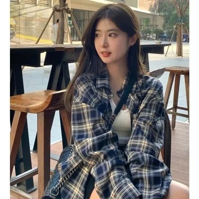 格子衬衫女款2024春夏新款慵懒风复古宽松衬衣开衫外套长袖上衣