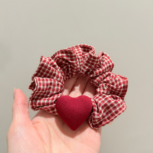 韩国新年红色格纹爱心大肠发圈时尚氛围感百搭扎马尾头绳发绳皮筋