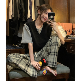 宽松针织马甲女潮 韩版 简约纯色叠穿休闲V领毛衣背心2025春季 新款