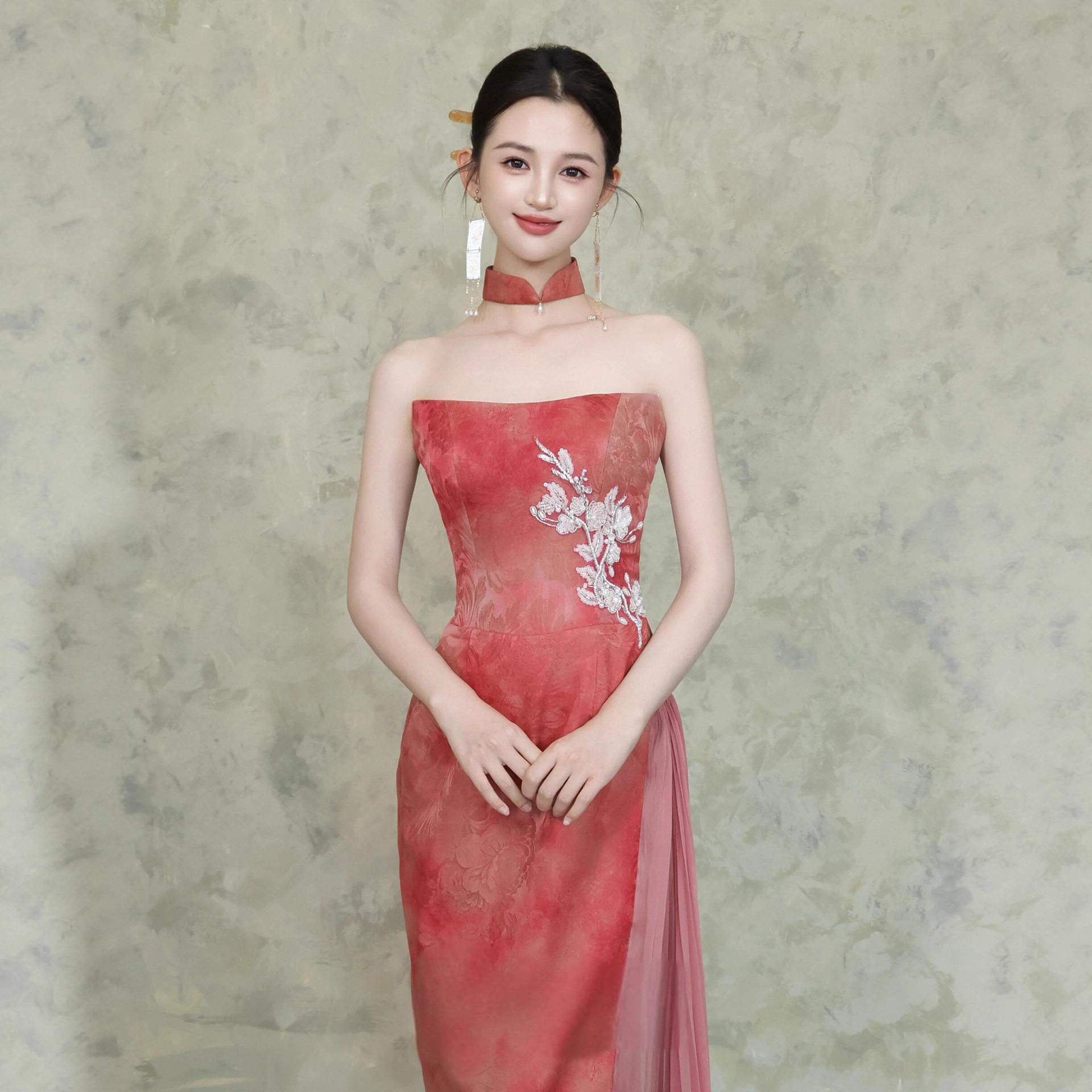 抹胸晨袍女国风复古新娘订婚结婚晨拍晚礼服裙新中式出阁宴敬酒服