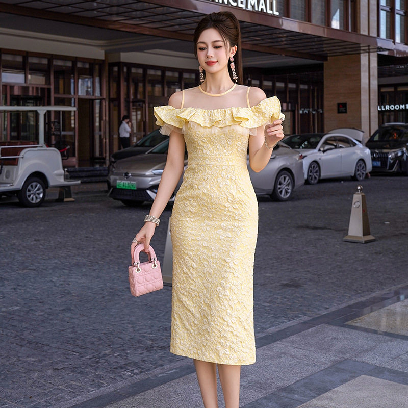 长款礼服裙2025夏季新款女装法式性感露肩荷叶边修身连衣裙51406