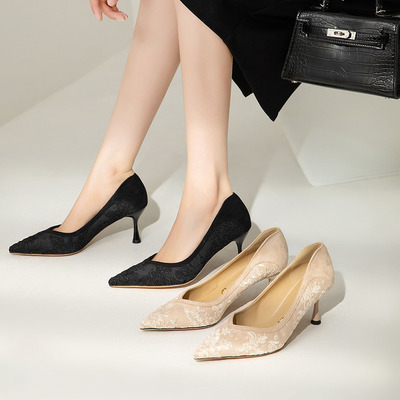 一代佳人2024春秋新款蕾丝高跟鞋
