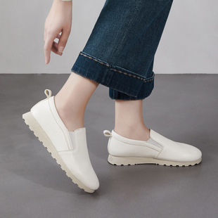 2026春秋真皮女鞋乐福鞋头层牛皮平底鞋懒人一脚蹬小白鞋休闲单鞋