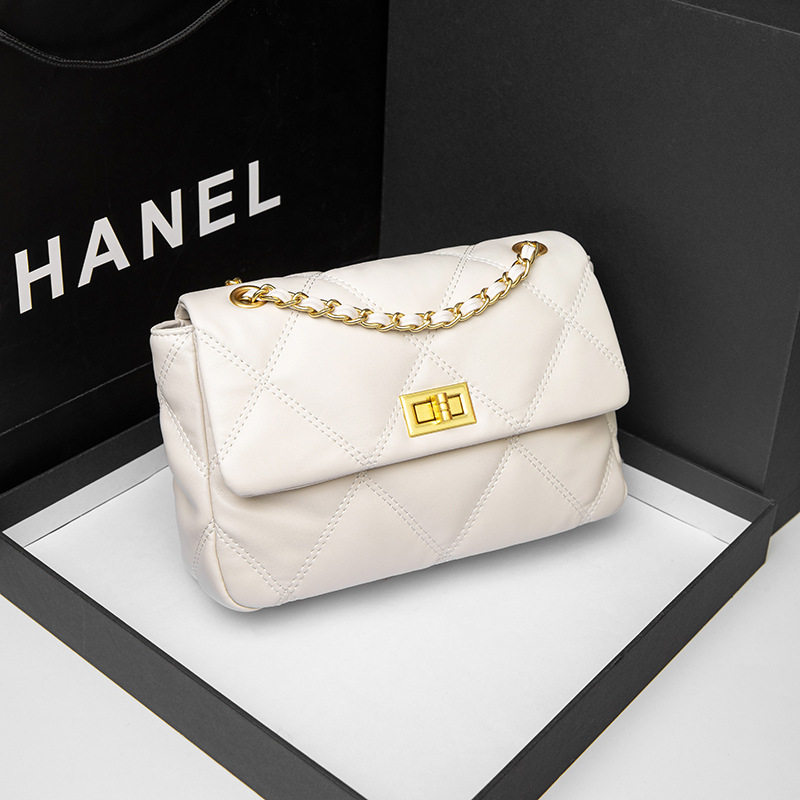 大牌小香新款云朵包bag柔软羊皮口盖包肩斜挎链条包时尚女包,箱包皮具/热销女包/男包,通用款女包,淘宝优惠券,粉丝福利购,淘宝优惠卷