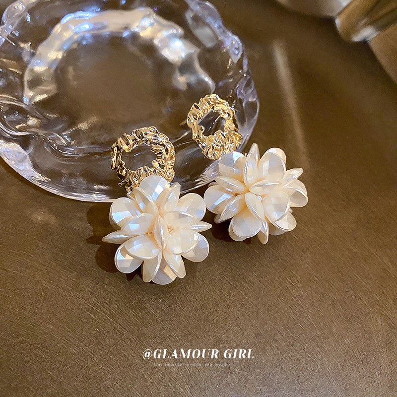 花朵银针轻奢亚克力时尚