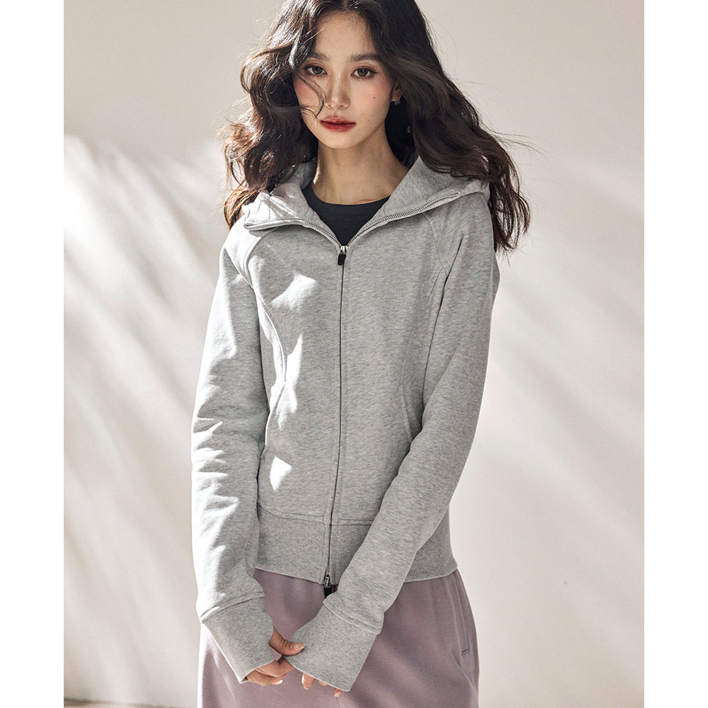 翡格依2026春季新款连帽长袖休闲纯色卫衣女小个修身子显瘦外套