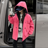 女童加厚冲锋衣外套2025年冬季新款中大童工装风派克服保暖户外服，童装外套，祺儿童装
