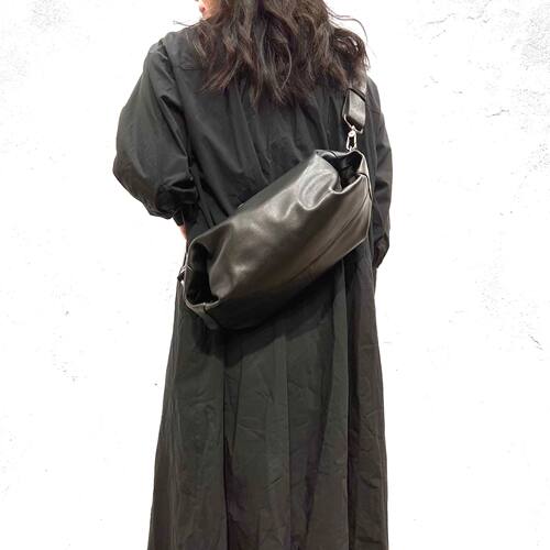 真皮女包手工头层牛皮胸包肩包斜挎包手提包女款
