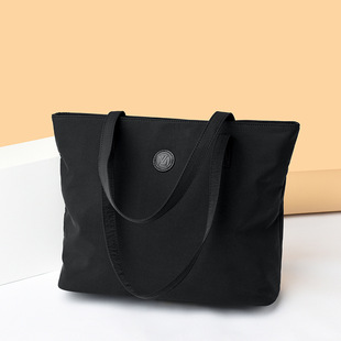 牛津布女包2025新款 托特包大容量妈妈防水轻便手提通勤上班单肩包