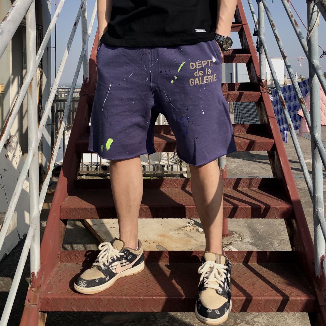 SHORTS GALLERY DEPT