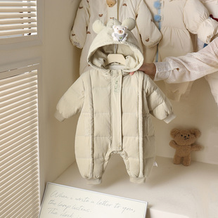 婴儿羽绒服连体衣冬季女外出服新生儿冬装衣服加厚抱衣爬服
