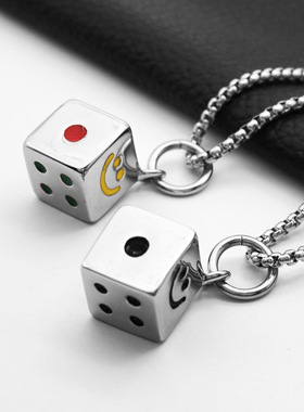 情侣项链嘻哈朋克吊坠钛钢骰子