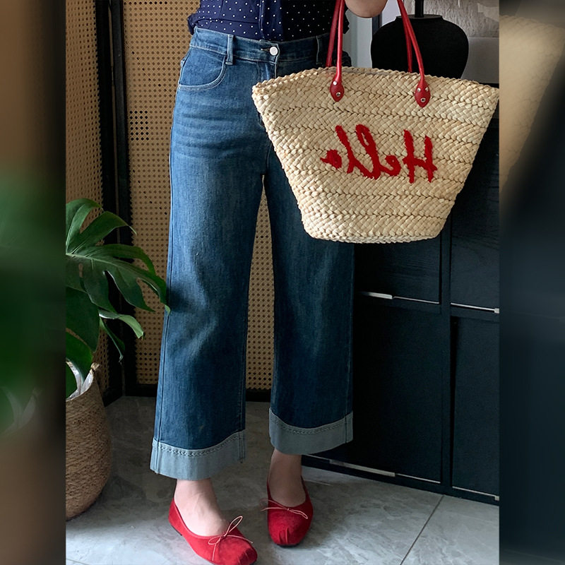 2026春季新款大码女装200斤胖mm韩版气质休闲百搭翻边直筒牛仔裤