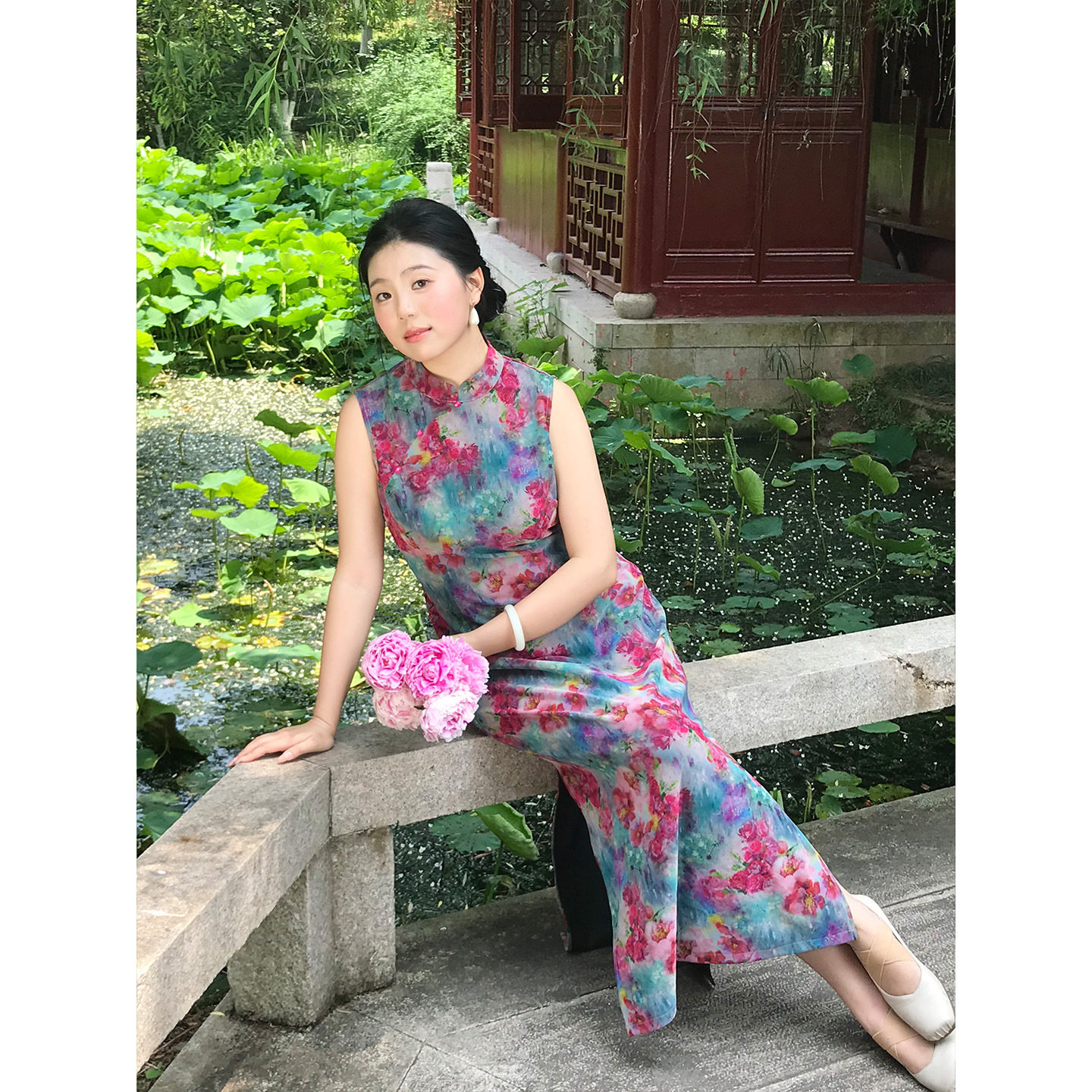 新中式复古无袖印花裙旗袍