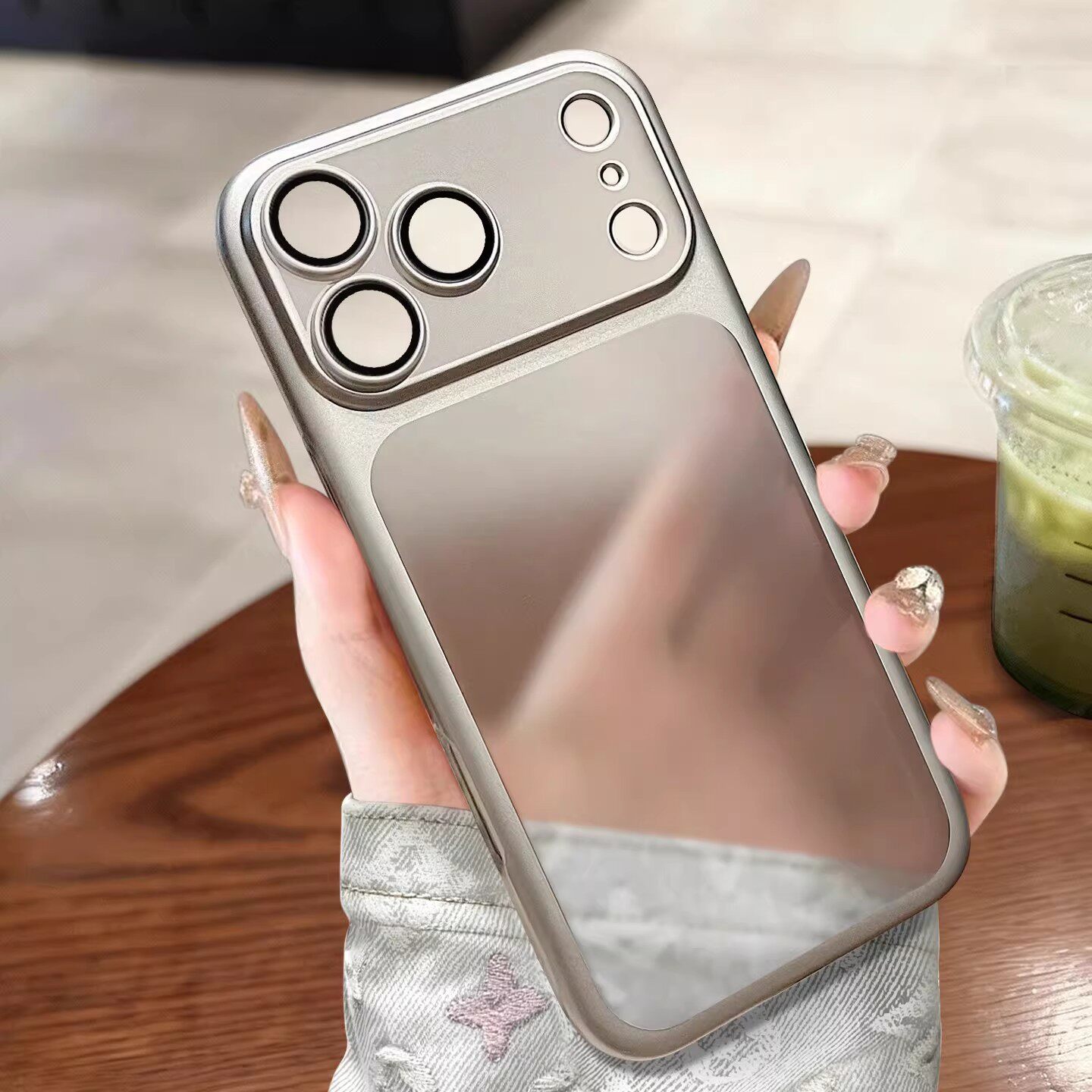 带镜头膜Ultra-thin frosted electroplated transparent case适用iphone 17 pro max