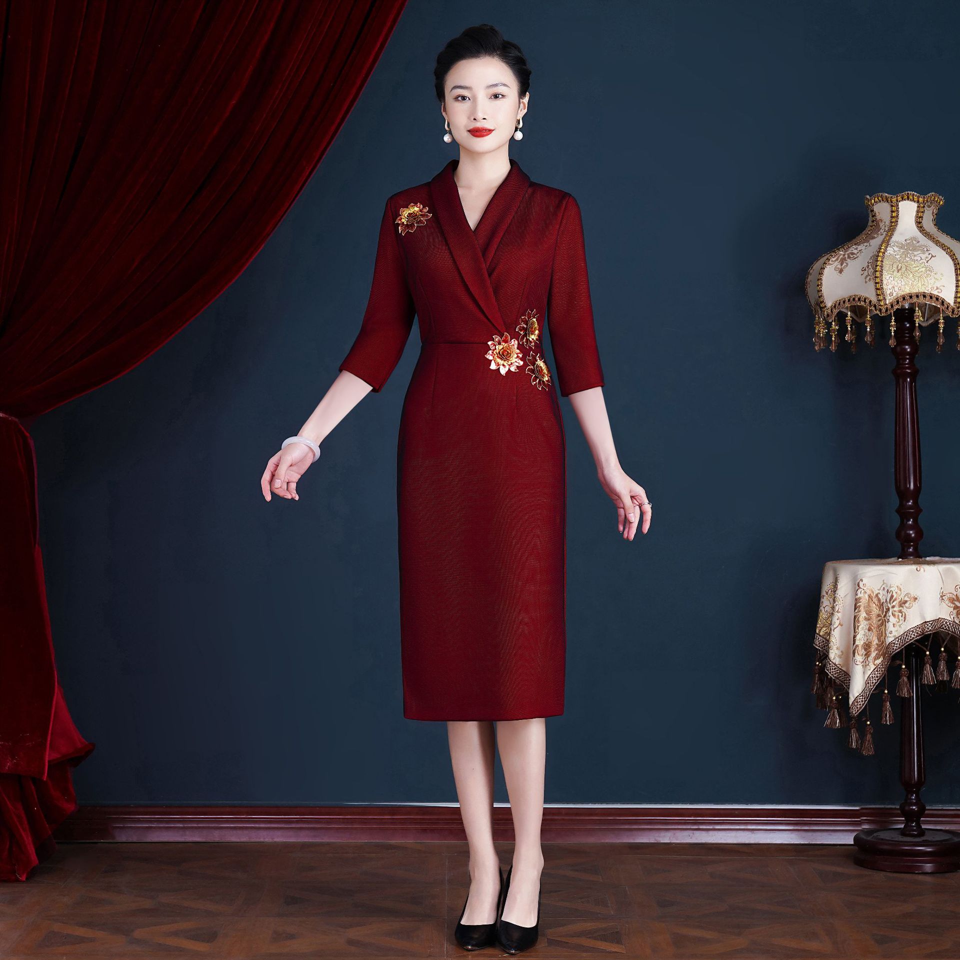 端喜婆婆婚宴旗袍喜服秋冬结婚贵刺绣妈妈婚礼敬酒礼服连衣裙
