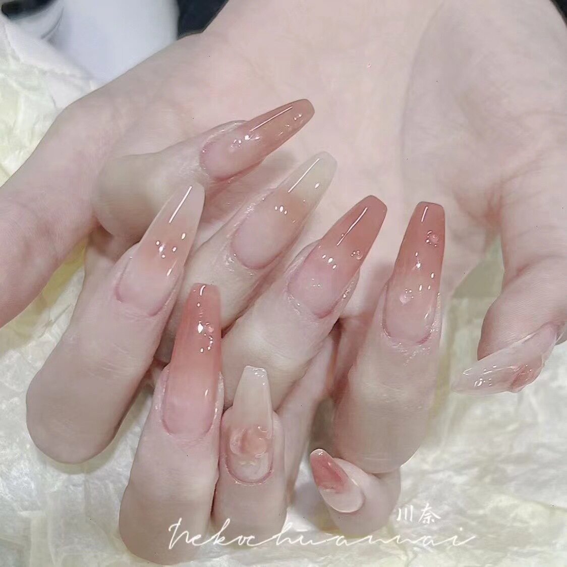 美甲厂穿戴甲 可拆卸美甲 水蜜桃假指甲成品甲片