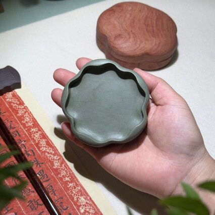肇庆正宗端砚3寸梅花砚绿端精品配花梨木盒中小楷磨墨用绿豆青