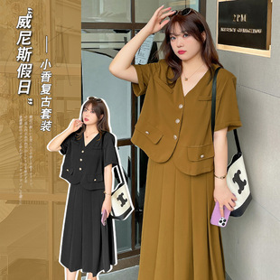正肩短西装外套女夏季新款职业套装裙显瘦大码百褶半身裙子两件套