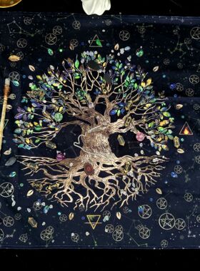 2023新 Tree of life pentacles 生命树春日版珠光绒方形桌布64cm
